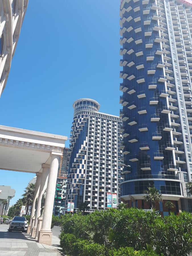 Aparthotel In Orbi Sea Towers Batumi Eksteriør bilde